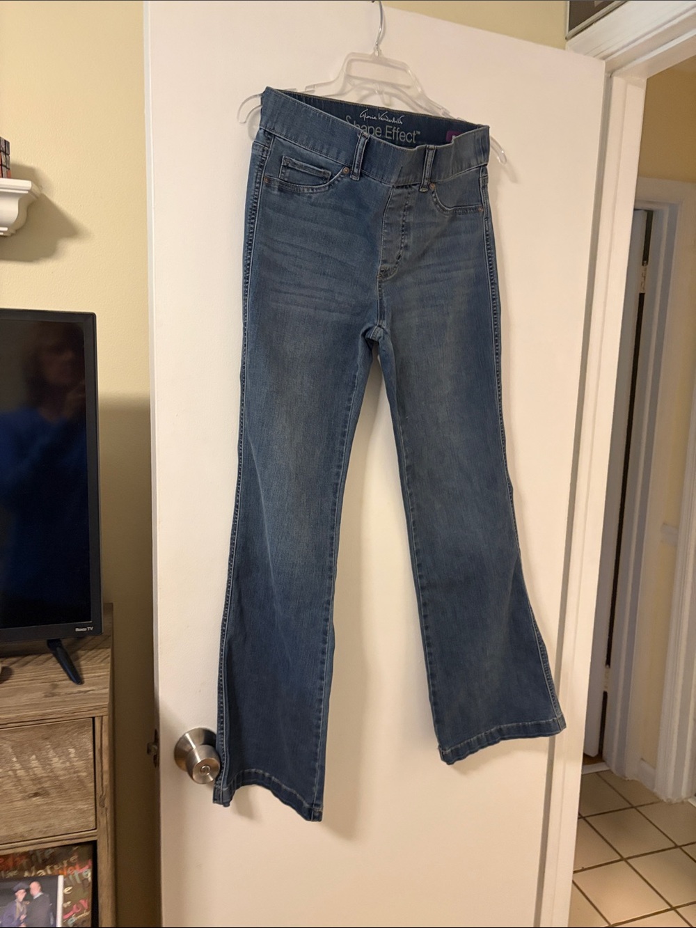 Gloria Vanderbilt Blue flare jeans